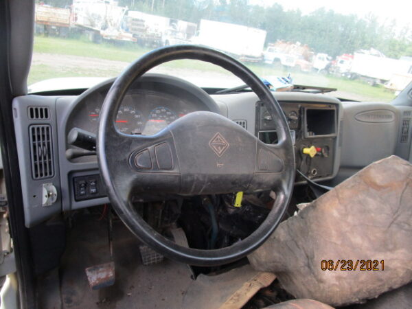2005 INTERNATIONAL 7400 - Image 35