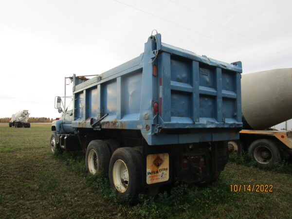 2000 GMC C7500 - Image 5