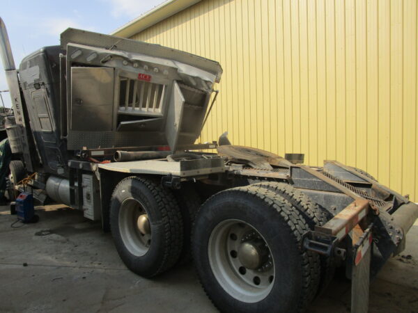 2012 KENWORTH W900 - Image 13