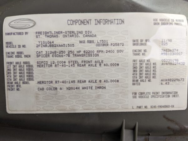 1999 STERLING L7501 - Image 21