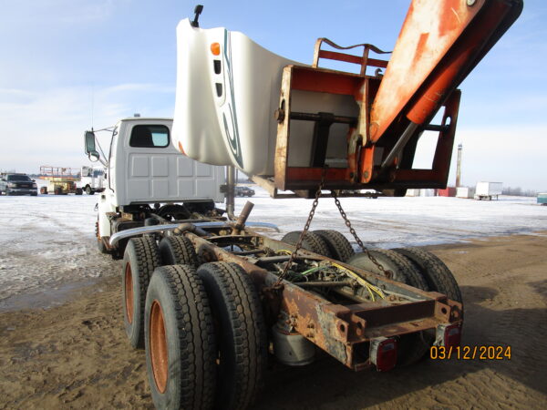 1999 STERLING L7501 - Image 6