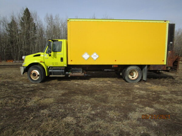 2005 INTERNATIONAL 4200