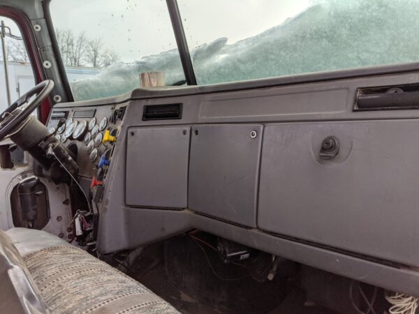 1999 WESTERN STAR 4964SX - Image 13