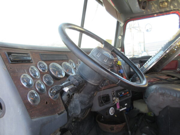1999 WESTERN STAR 4964SX - Image 37