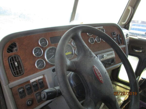 2006 PETERBILT 378 - Image 17