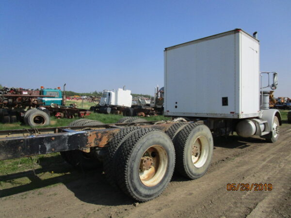 2006 PETERBILT 378 - Image 15