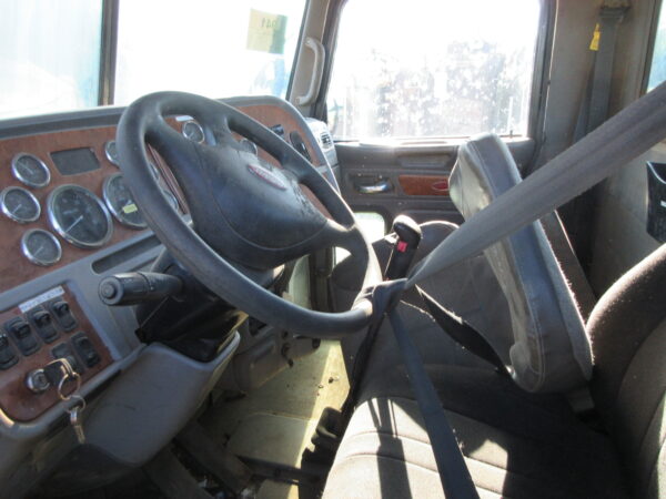 2006 PETERBILT 378 - Image 40