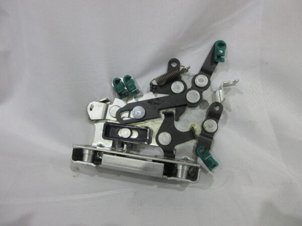 PETERBILT DOOR LATCH ASSEMBLY - LH