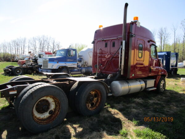 2009 FREIGHTLINER CASCADIA - Image 7