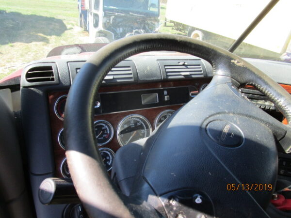 2009 FREIGHTLINER CASCADIA - Image 21