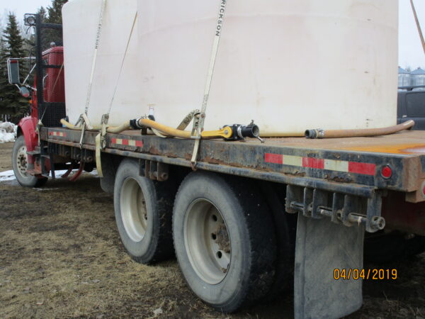 2002 INTERNATIONAL 8100 - Image 4