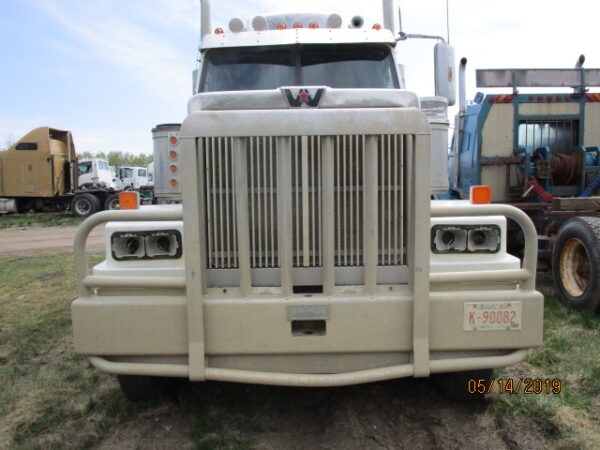 2011 WESTERN STAR 4900EX - Image 24