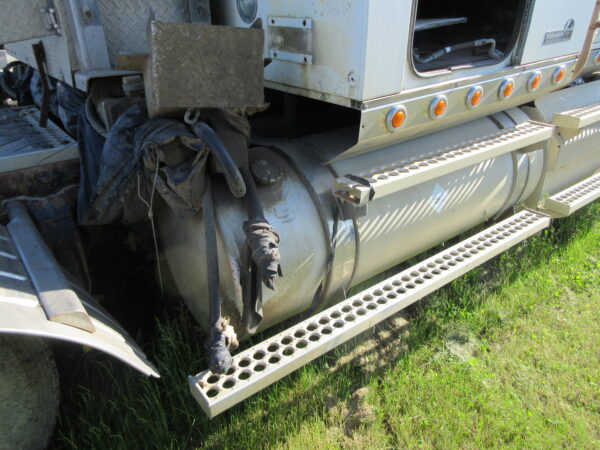 2011 WESTERN STAR 4900EX - Image 32