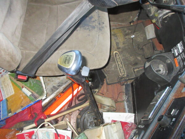 2005 FREIGHTLINER CLASSIC - Image 36