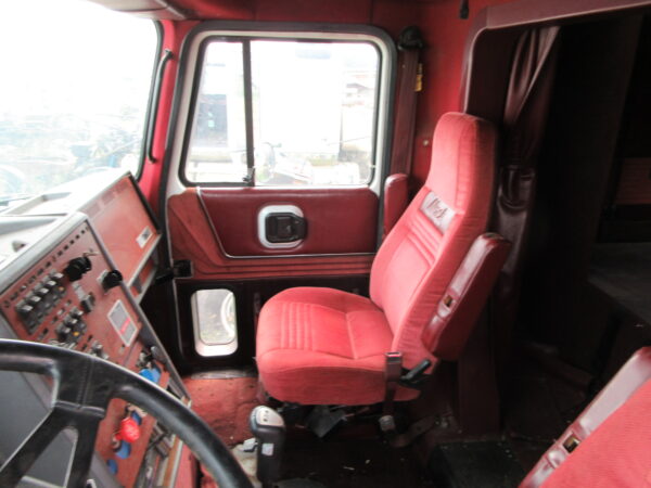 2001 MACK CL713 - Image 16