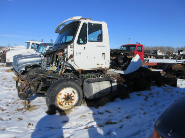 2005 INTERNATIONAL 8600 - Image 5