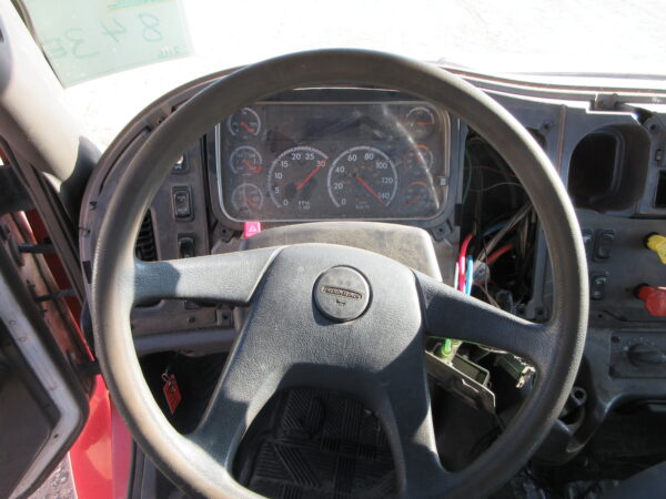 2007 FREIGHTLINER M2 106 - Image 22