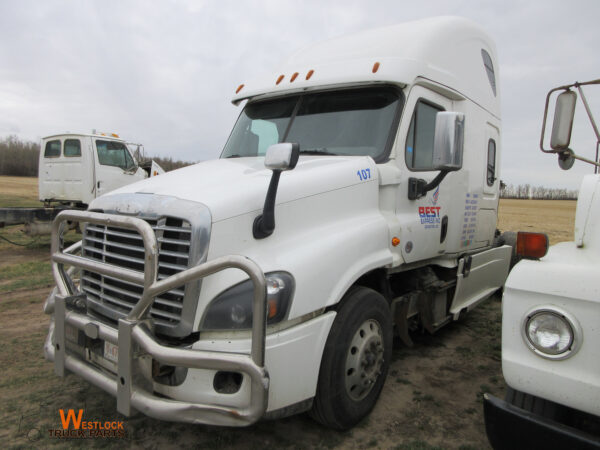 2016 FREIGHTLINER CASCADIA - Image 5