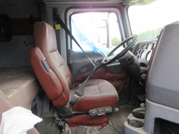 2013 MACK CXV613 - Image 14