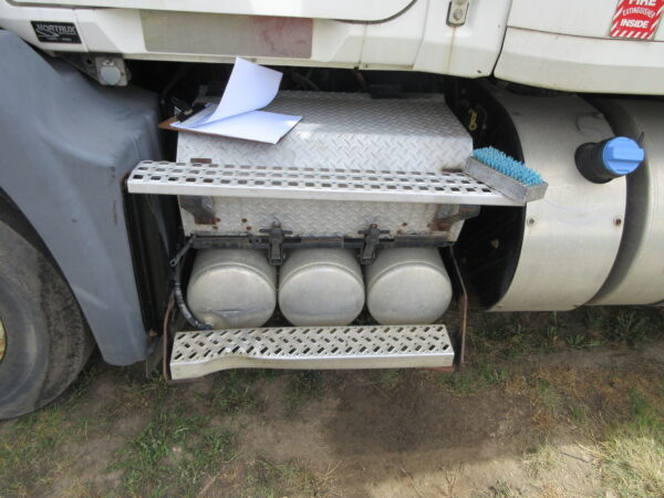 2013 MACK CXV613 - Image 17