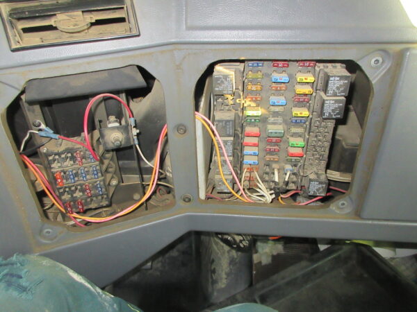 2006 WESTERN STAR 4900SA - Image 14