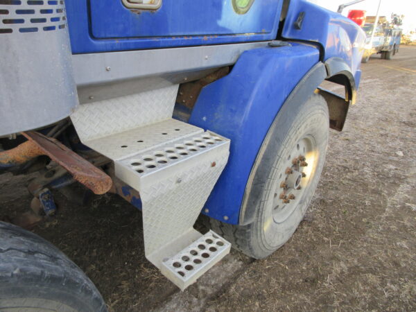 2006 WESTERN STAR 4900SA - Image 11