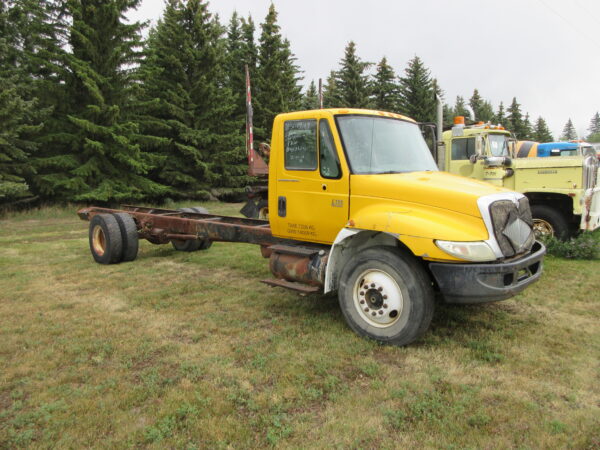2007 INTERNATIONAL 4300 - Image 2