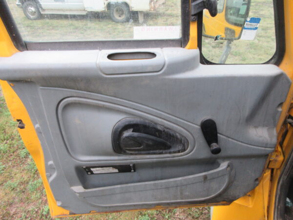 2007 INTERNATIONAL 4300 - Image 13