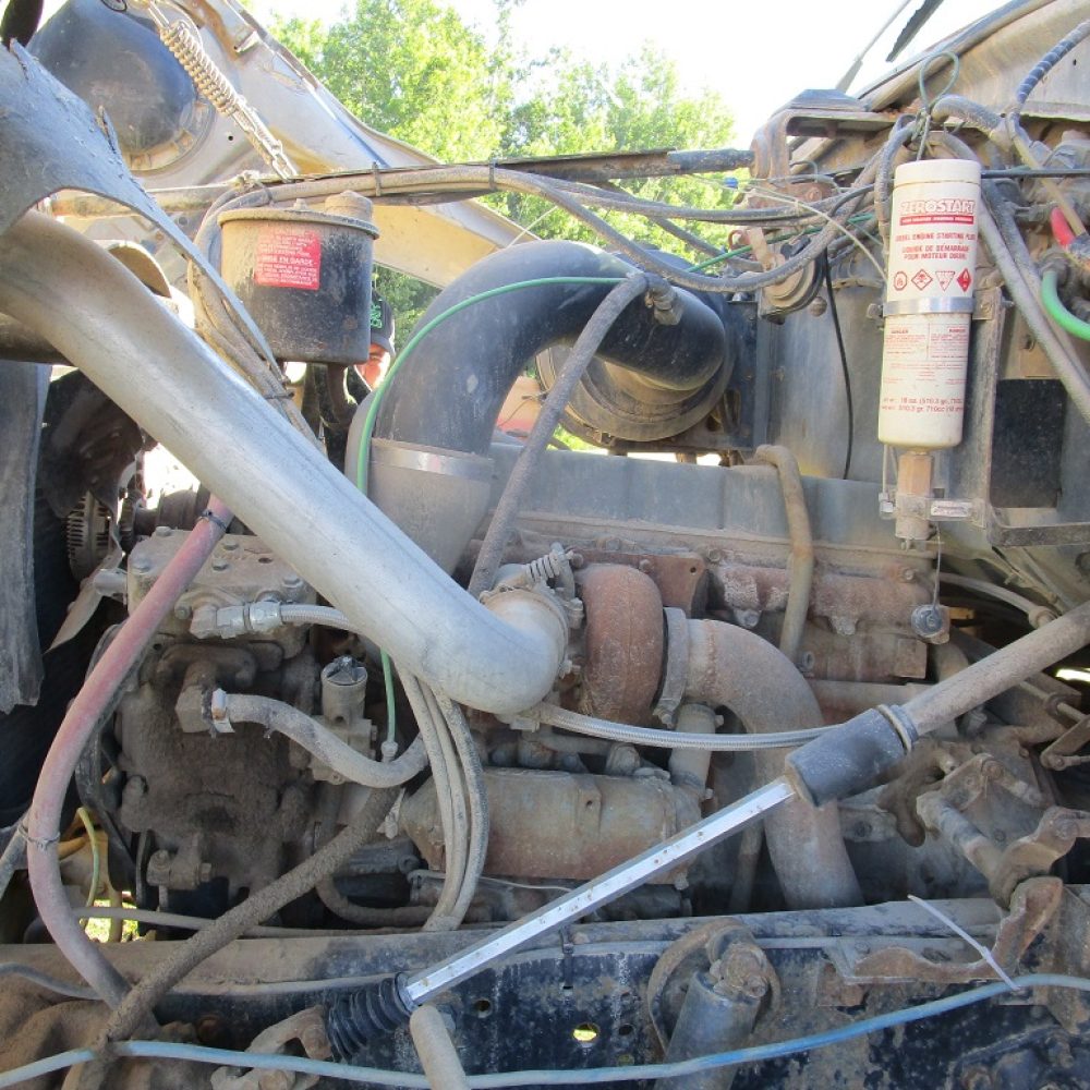 1128 ENGINE DRIVERS SIDE