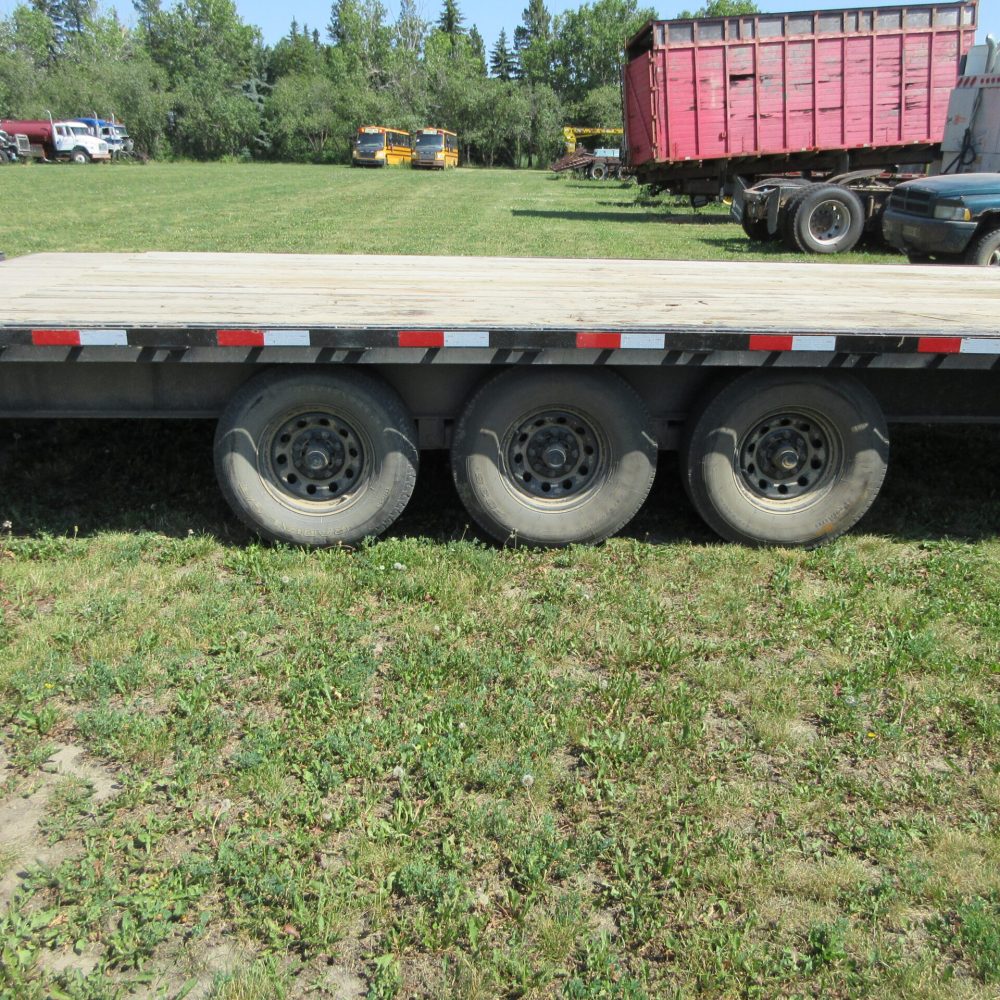 1245 SIDE RIGHT REAR