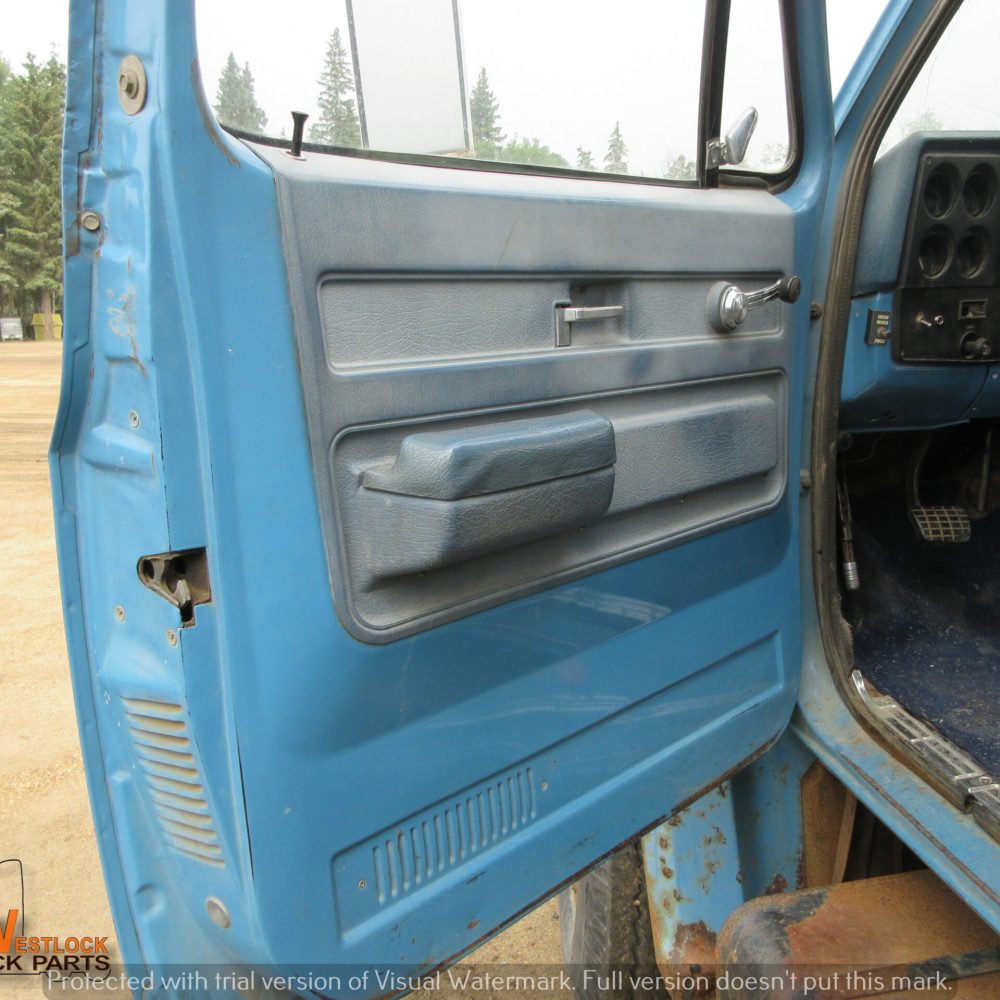 1250 DOOR INSIDE LEFT