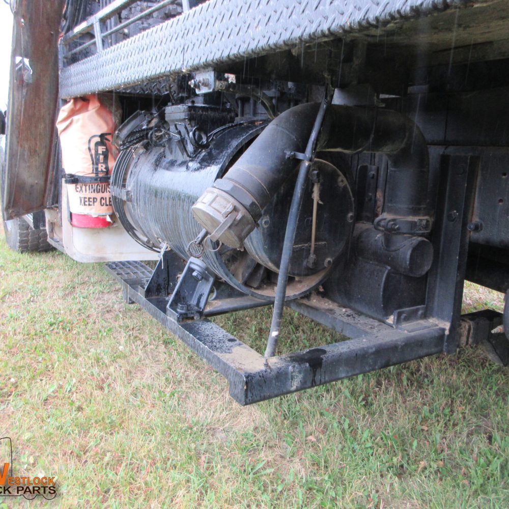 1299 VAC PUMP REAR