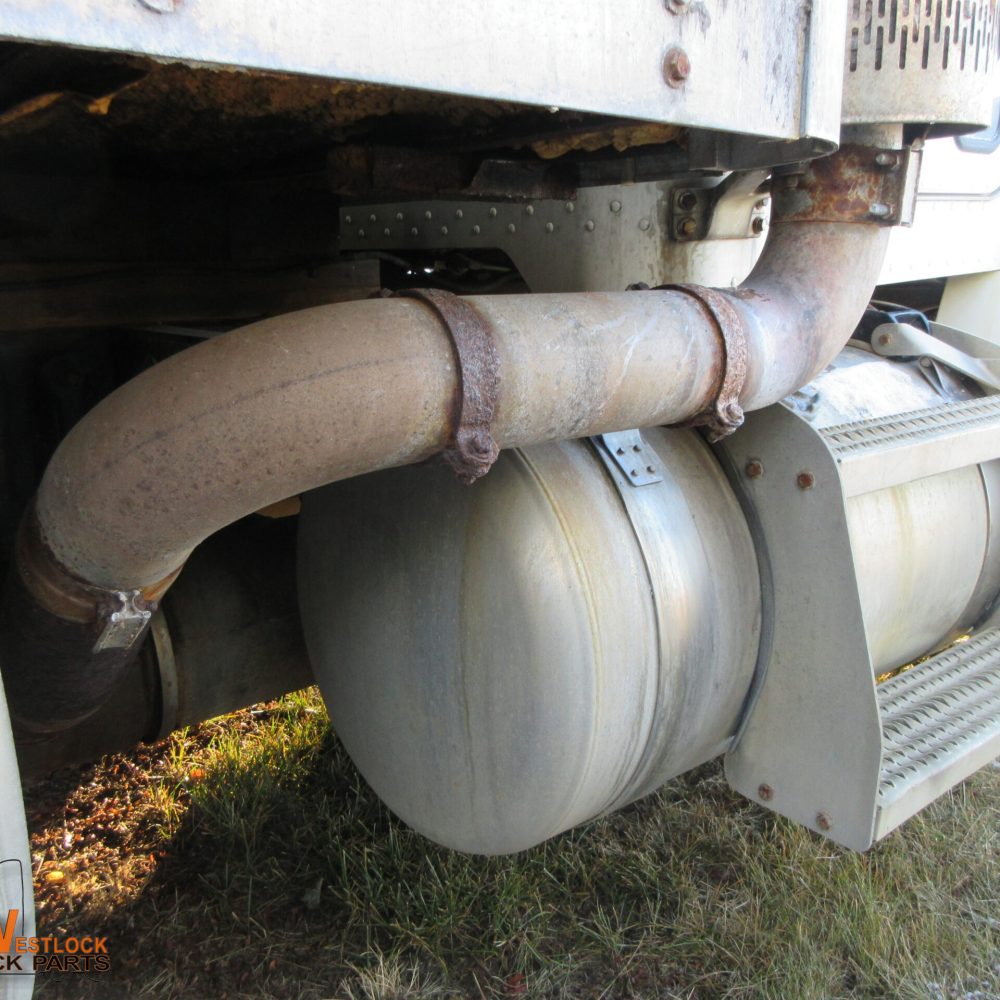 1329 FUEL TANK-STEPS RH (2)