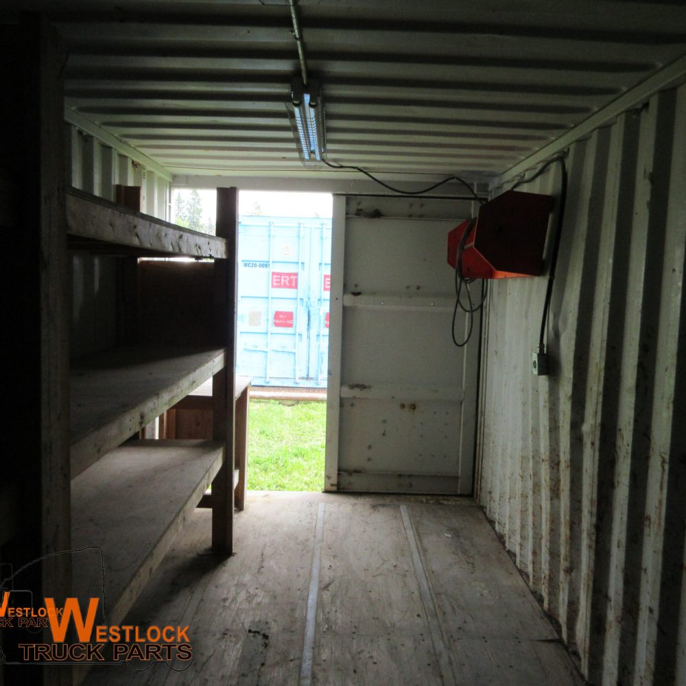 1367 INSIDE (5)